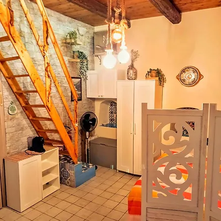 La Maruzzella *